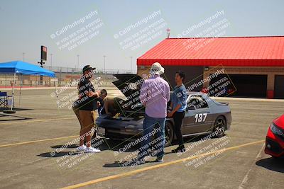 media/May-01-2022-Speed Ventures (Sun) [[94ff25579f]]/Around the Pits/